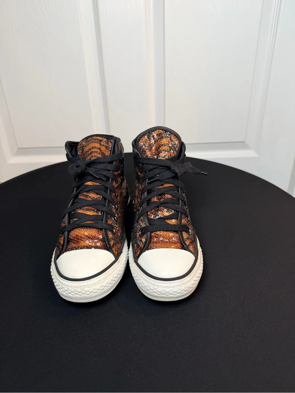 Converse sparkling sequin